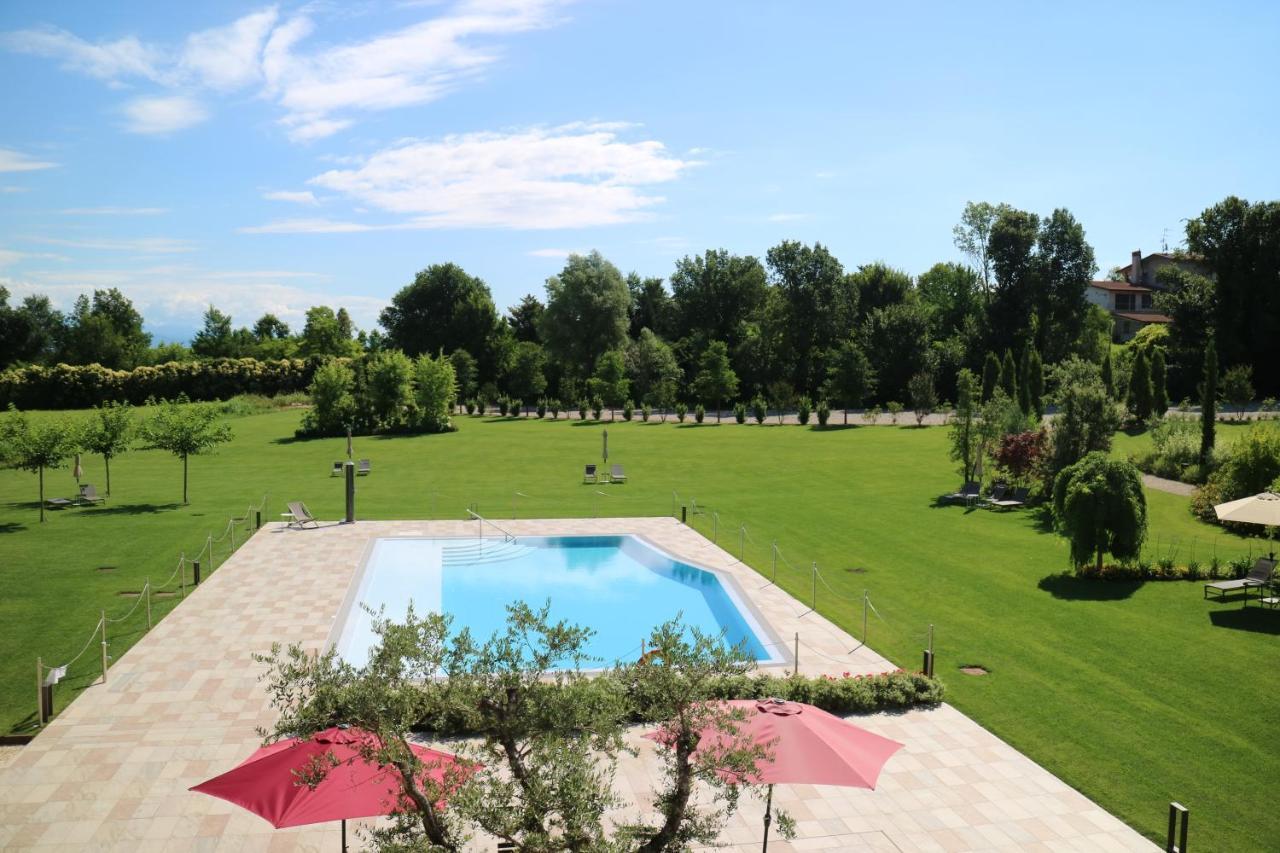 Cobue "Wine Resort & Spa" Pozzolengo Buitenkant foto