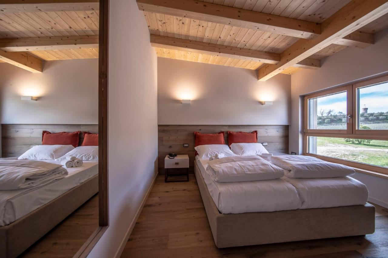 Cobue "Wine Resort & Spa" Pozzolengo Buitenkant foto